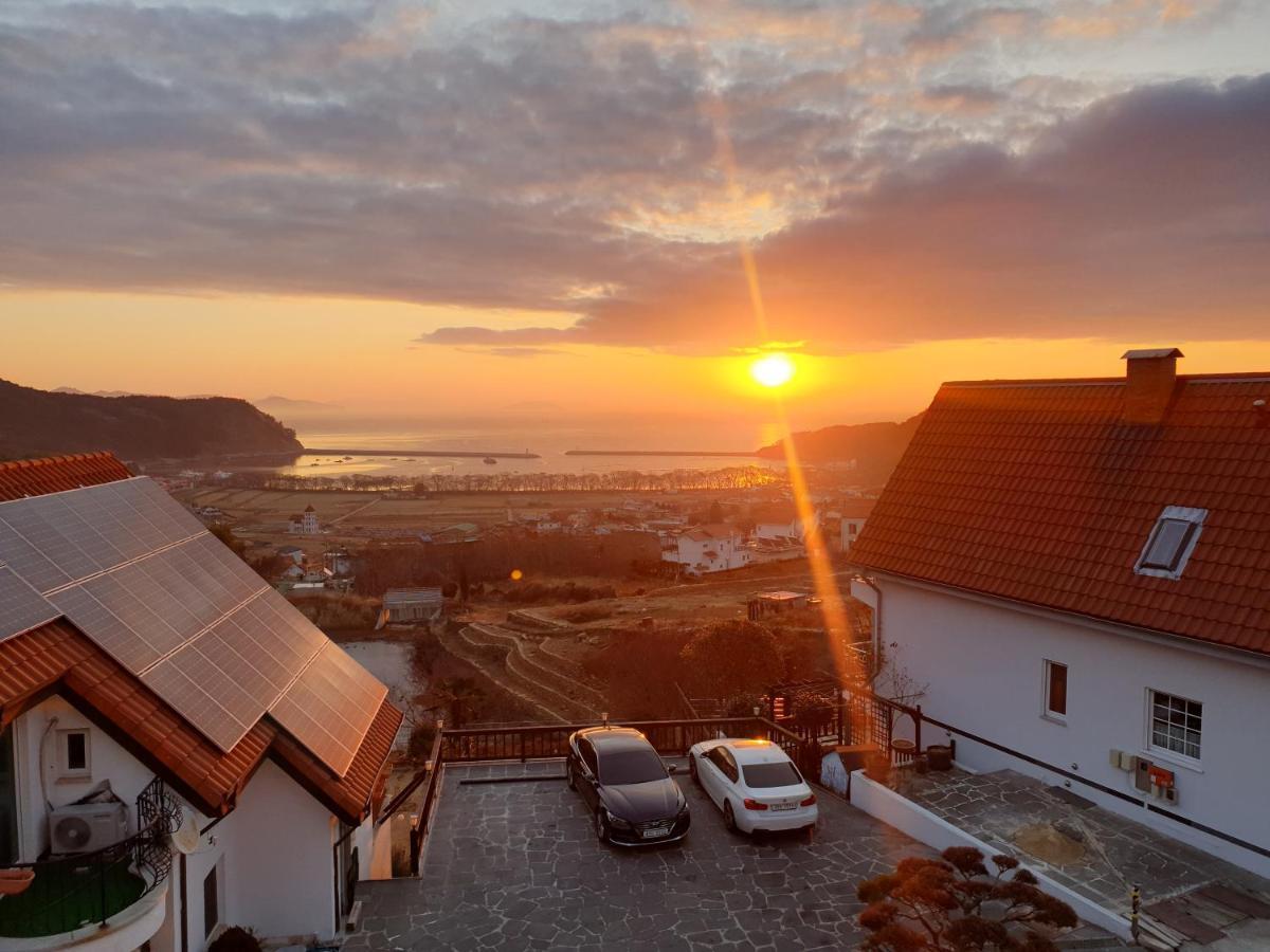 Herkules Namhae German Village Exterior foto